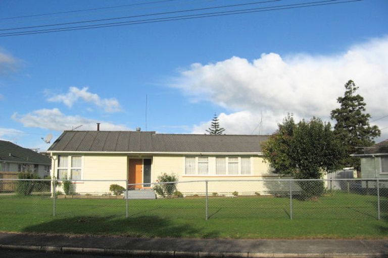 Photo of property in 12 Velvet Crescent, Otara, Auckland, 2023