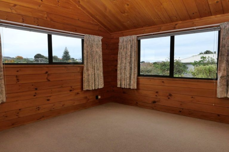 Photo of property in 56a Glen Road, Raumati South, Paraparaumu, 5032