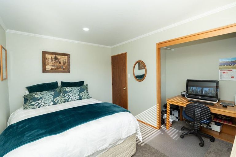 Photo of property in 18 Cherrywood Street, Pukete, Hamilton, 3200