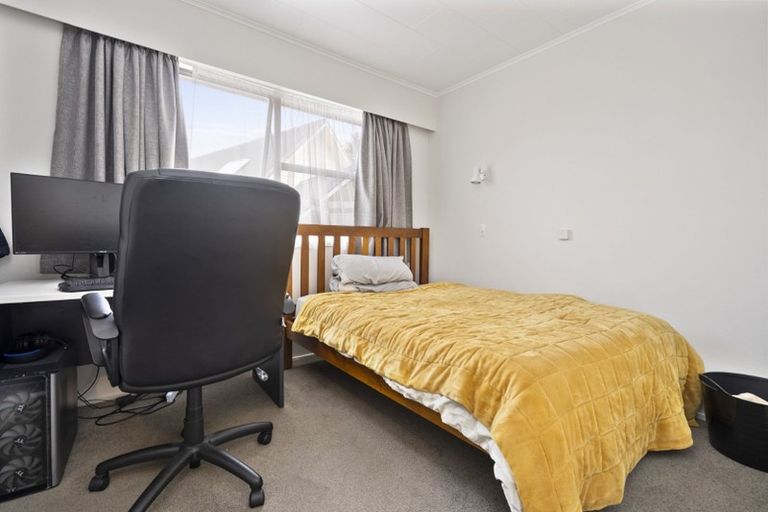 Photo of property in 222b Old Farm Road, Hamilton East, Hamilton, 3216