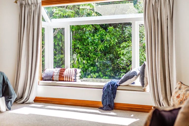 Photo of property in 102a Miromiro Road, Normandale, Lower Hutt, 5010