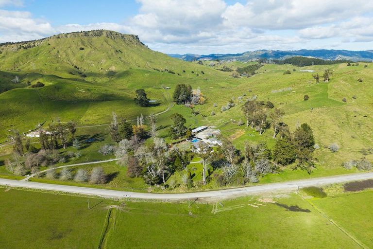 Photo of property in 1909 Tiniroto Road, Waerengaokuri, Manutuke, 4072
