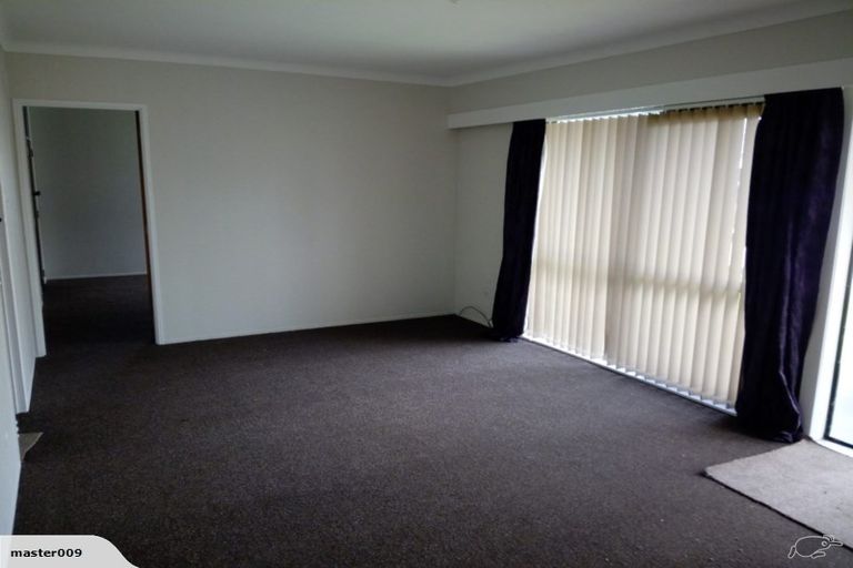 Photo of property in 1/1 Jennifer Place, Papatoetoe, Auckland, 2025