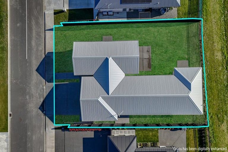 Photo of property in 3 Cam Mill Place, Rangiora, 7400