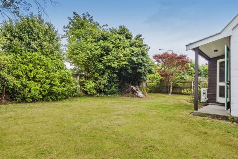 Photo of property in 2/337 Hendersons Road, Hoon Hay, Christchurch, 8025
