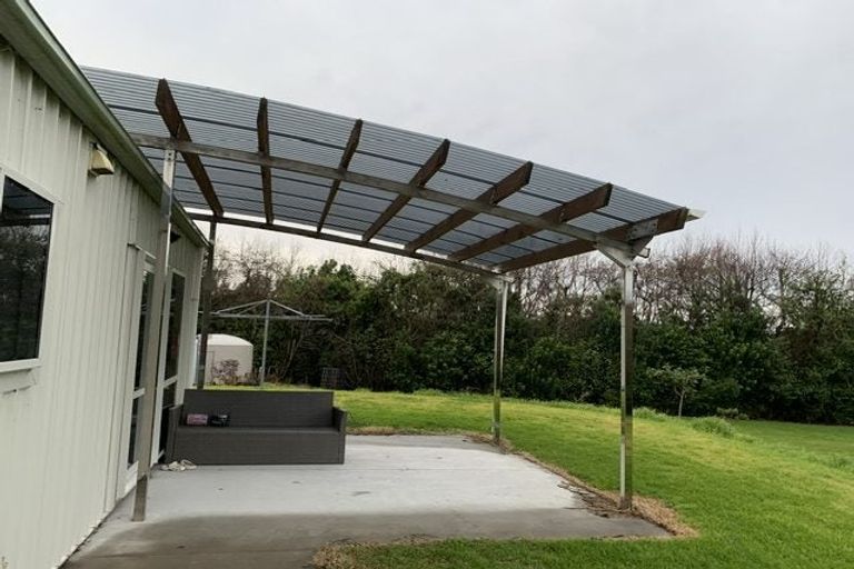 Photo of property in 161 Richmond Road, Brixton, New Plymouth, 4373