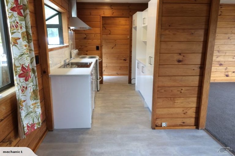 Photo of property in 22 Omapere Street, Waitangirua, Porirua, 5024