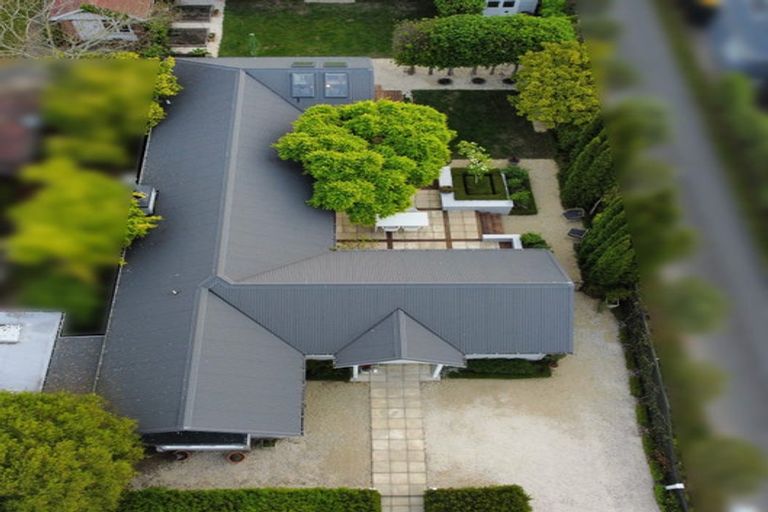 Photo of property in 107 Hamilton Avenue, Ilam, Christchurch, 8041