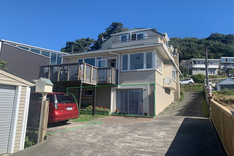 Photo of property in 27a Pinnacle Street, Seatoun, Wellington, 6022