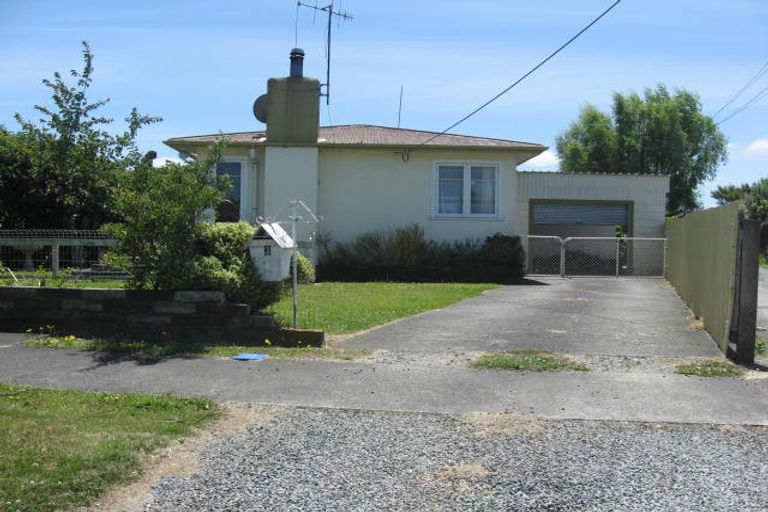 Photo of property in 3 Haggitt Street, Feilding, 4702