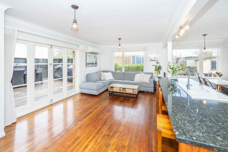 Photo of property in 6 Ross View Terrace, Dinsdale, Hamilton, 3204