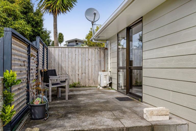 Photo of property in 38 Glamis Avenue, Bell Block, New Plymouth, 4312