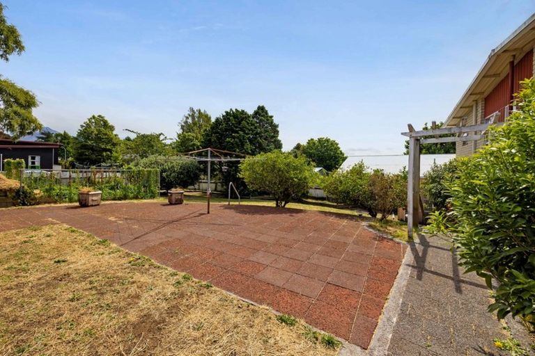 Photo of property in 1 Koromiko Street, Inglewood, 4330