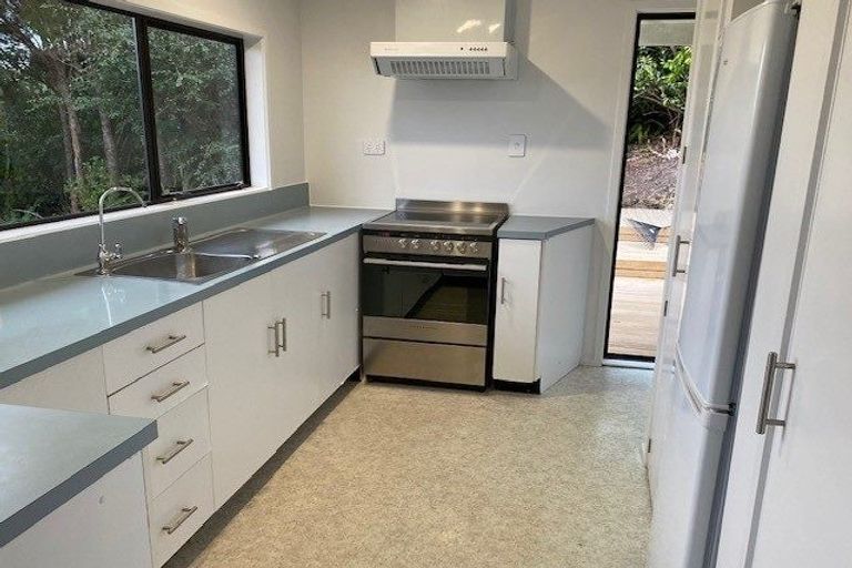 Photo of property in 4a Tui Grove, Elderslea, Upper Hutt, 5018