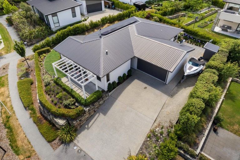 Photo of property in Kamahi Street, Wanaka, 9305