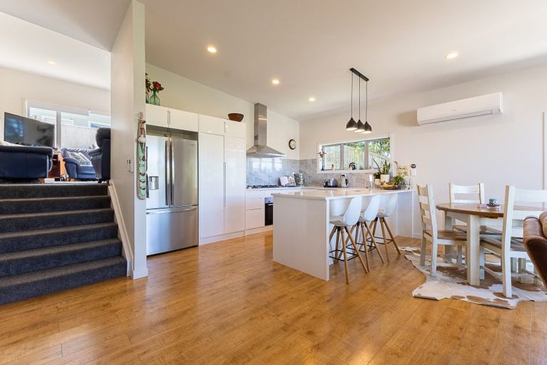 Photo of property in 21a Avion Terrace, Raumati Beach, Paraparaumu, 5032
