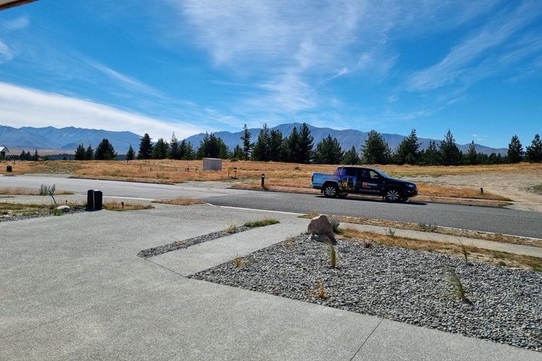 Photo of property in 11 Edwards Lane, Lake Tekapo, 7999