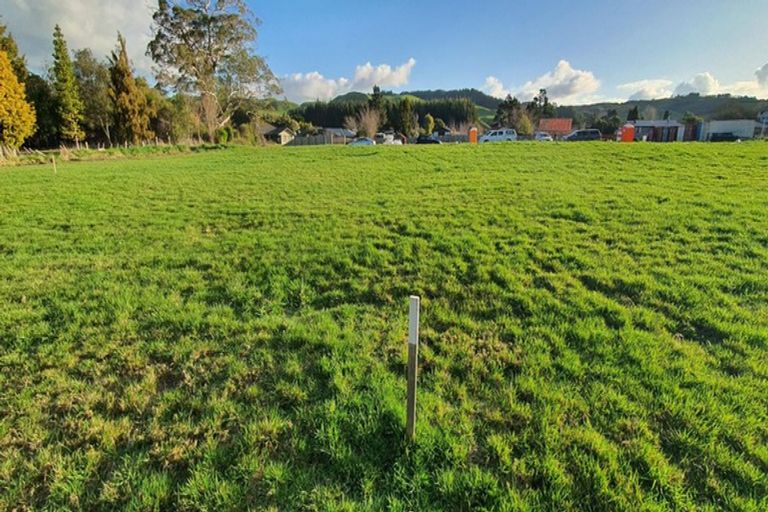 Photo of property in 11 Lloyd Crescent, Pukehangi, Rotorua, 3015