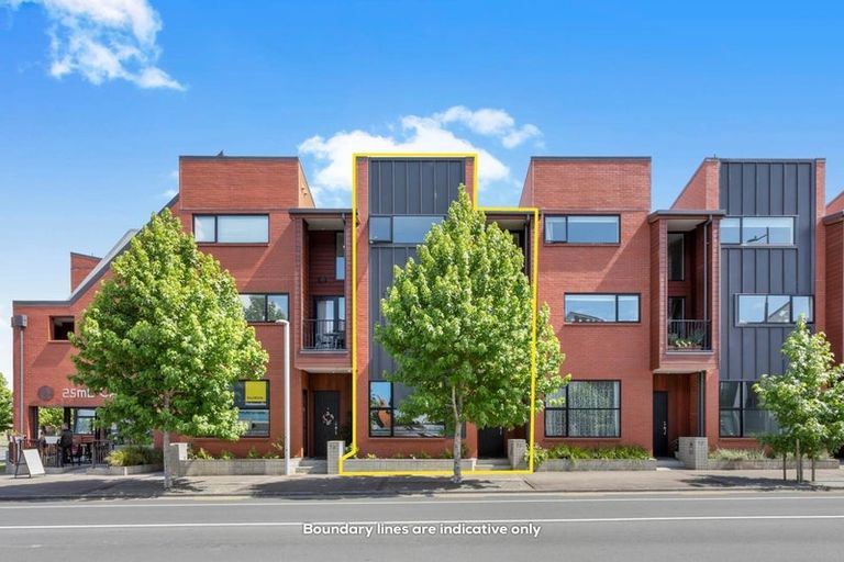 Photo of property in 76 Hobsonville Point Road, Hobsonville, Auckland, 0616