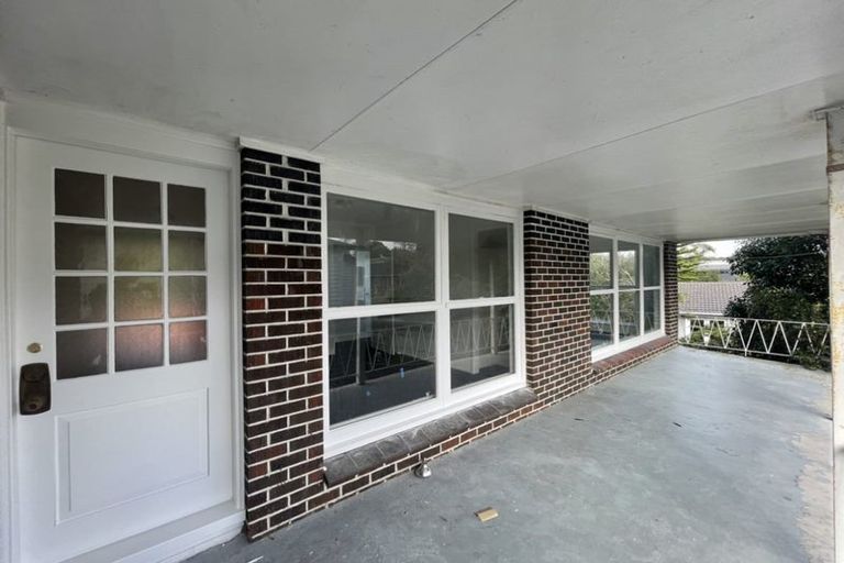Photo of property in 30 Ramillies Place, Glenfield, Auckland, 0629