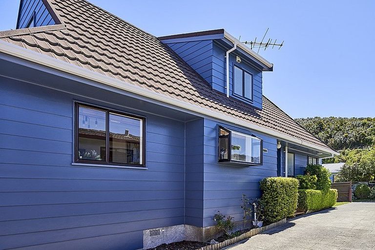 Photo of property in 108a Montgomery Avenue, Karori, Wellington, 6012