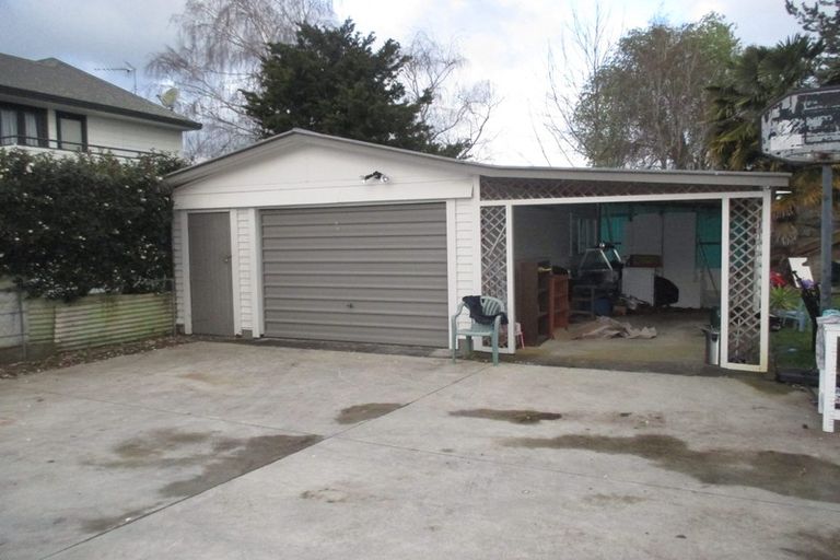 Photo of property in 126a Masters Avenue, Silverdale, Hamilton, 3216