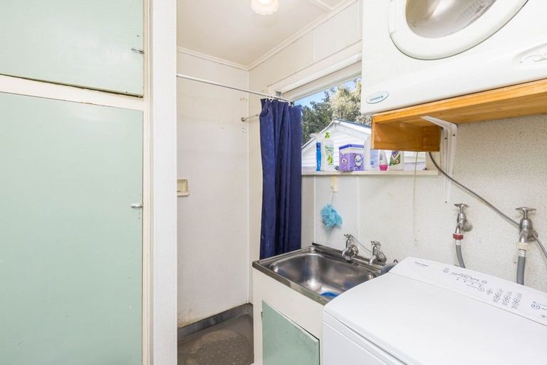 Photo of property in 48 Routley Crescent, Elderslea, Upper Hutt, 5018