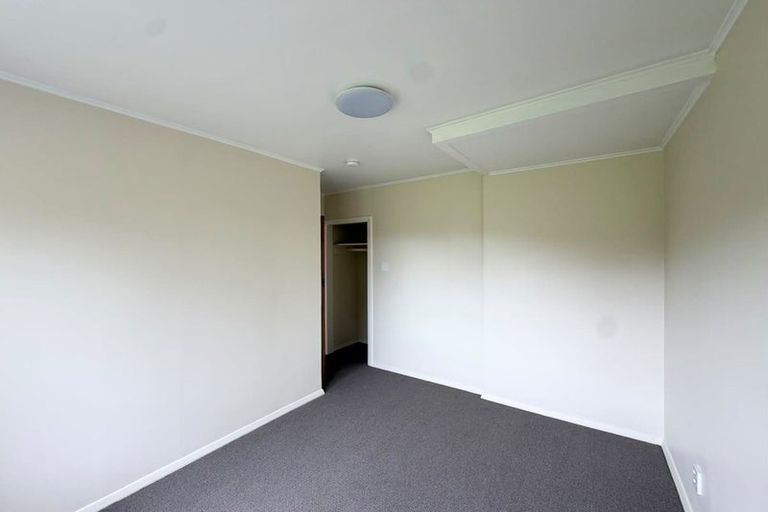 Photo of property in 72-74 Banks Street, Marfell, New Plymouth, 4310