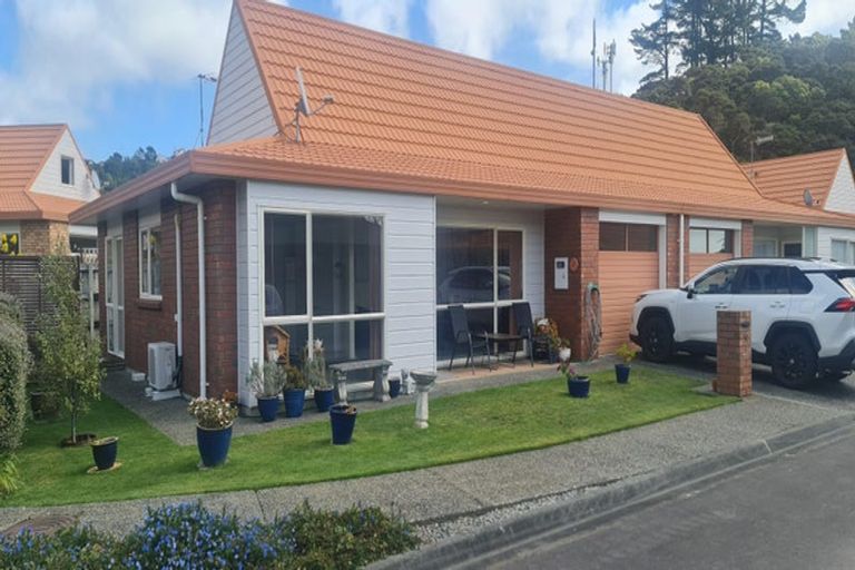 Photo of property in Brookvale Village, 54/17 Redwood Close, Paraparaumu, 5032