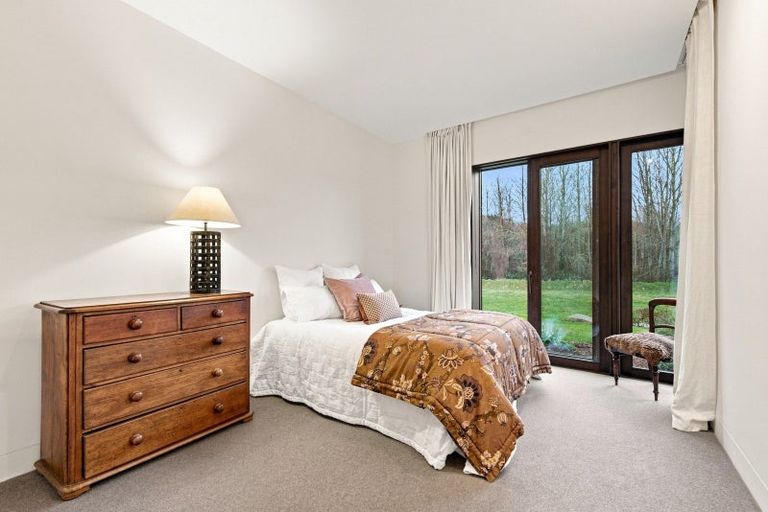 Photo of property in 39 Main Road North, Geraldine, 7930