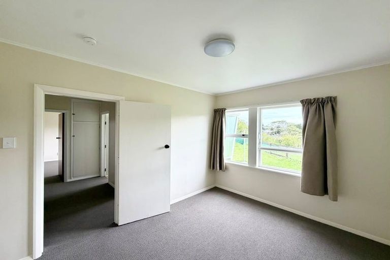 Photo of property in 72-74 Banks Street, Marfell, New Plymouth, 4310