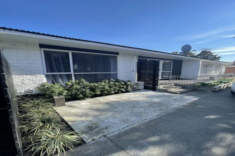 Photo of property in 2/65 Lincoln Road, Hillmorton, Christchurch, 8024