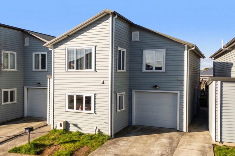 Photo of property in 25 Warbler Crescent, Papakura, 2110