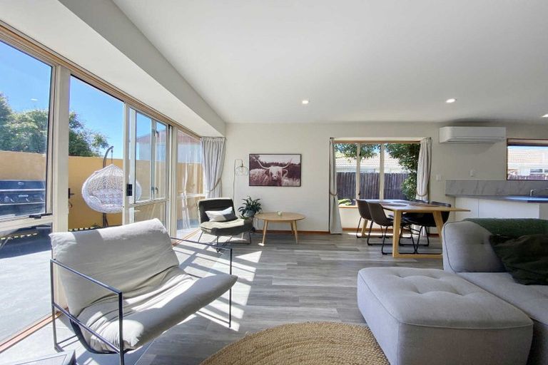 Photo of property in 3/41b Laurence Street, Waltham, Christchurch, 8011