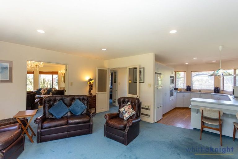 Photo of property in 27 Showgate Avenue, Sockburn, Christchurch, 8042