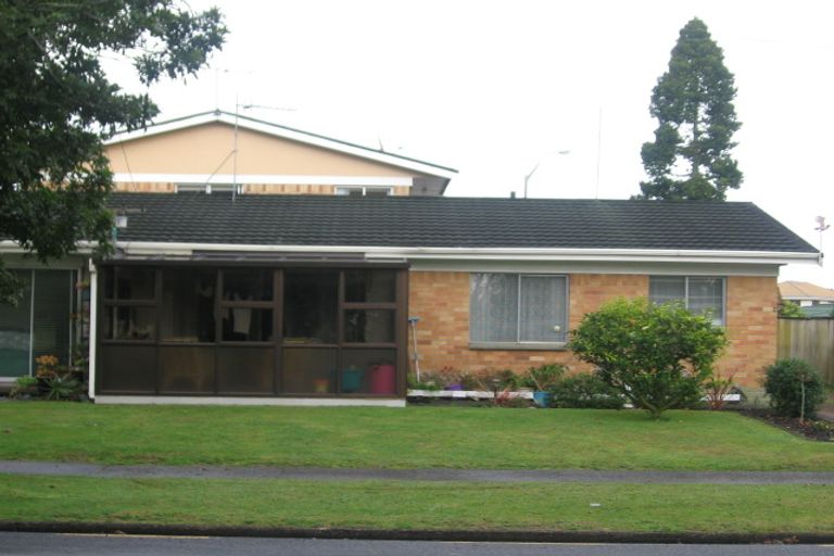 Photo of property in 3/3 Opaheke Road, Papakura, 2110