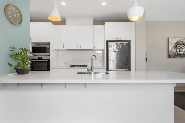 Photo of property in 52a Tawhiti Road, Pukekohe, 2120