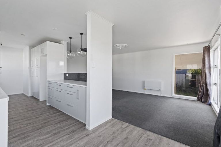 Photo of property in 19 Joanna Place, Deanwell, Hamilton, 3206