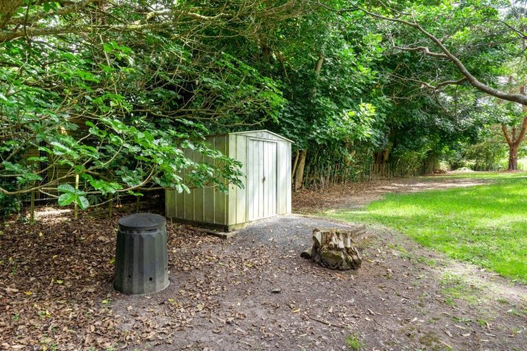 Photo of property in 1110 Leigh Road, Matakana, Warkworth, 0985