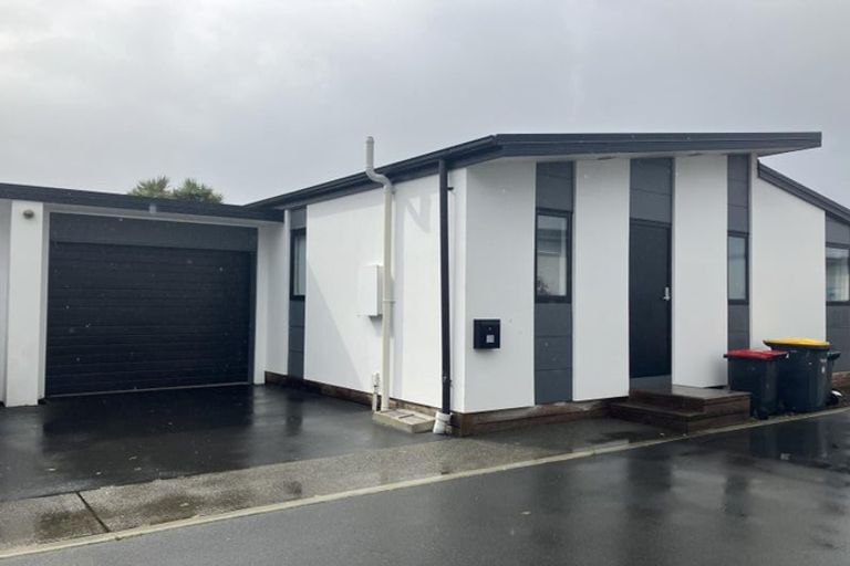 Photo of property in 12 League Lane, Phillipstown, Christchurch, 8011