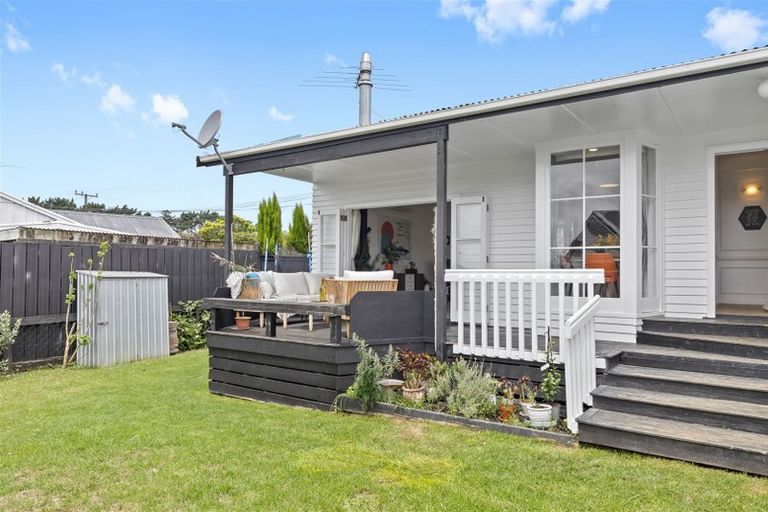 Photo of property in 80a Mcrobbie Road, Kingseat, Papakura, 2580