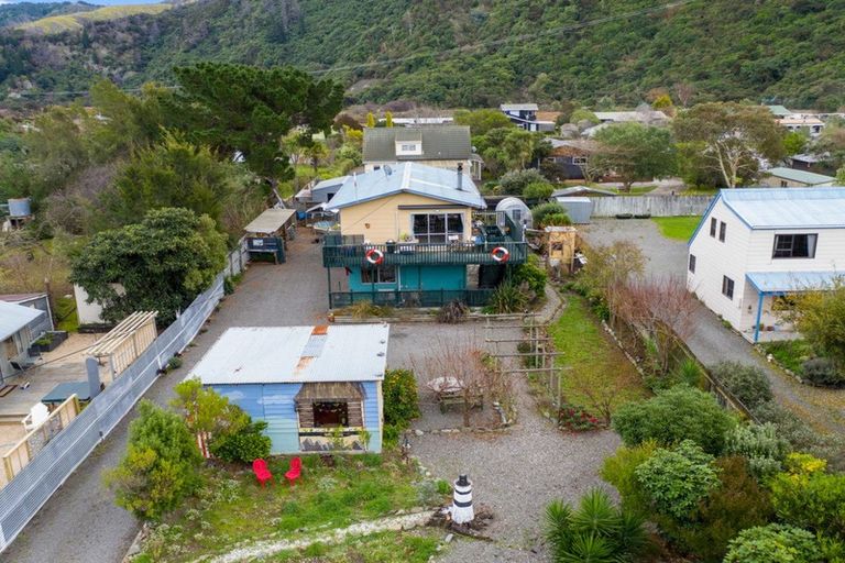 Photo of property in 299 Rarangi Beach Road, Rarangi, Blenheim, 7273