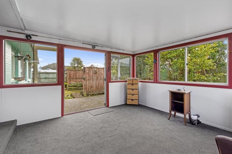 Photo of property in 12 Palmside Street, Somerfield, Christchurch, 8024