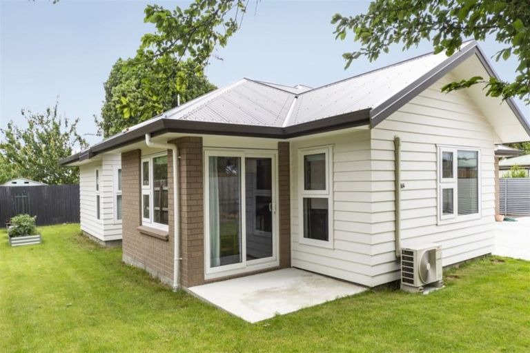 Photo of property in 9a Wellington Street, Feilding, 4702