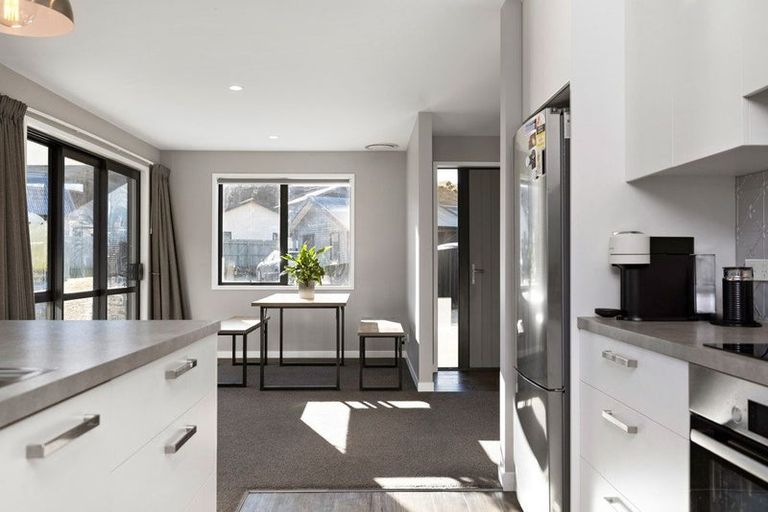 Photo of property in 6 Masons Court, Lower Shotover, Queenstown, 9304