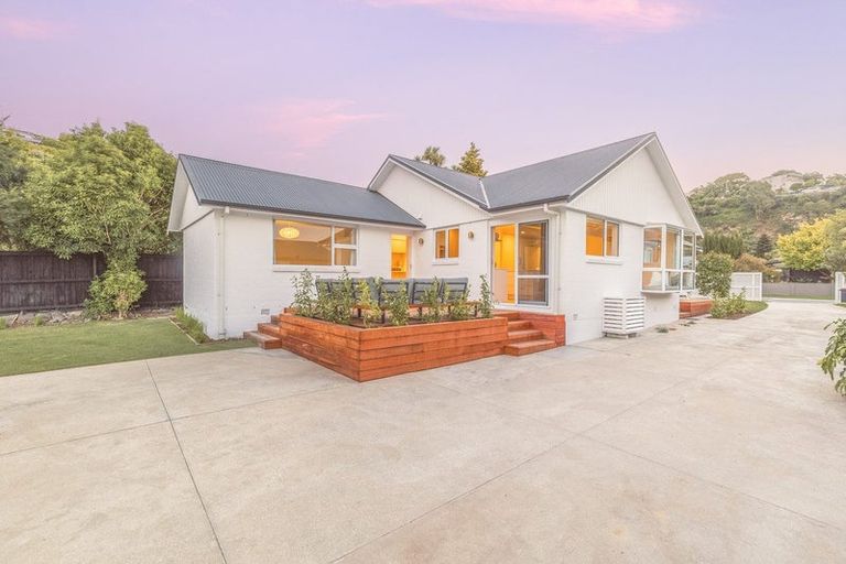 Photo of property in 9 Soleares Avenue, Mount Pleasant, Christchurch, 8081