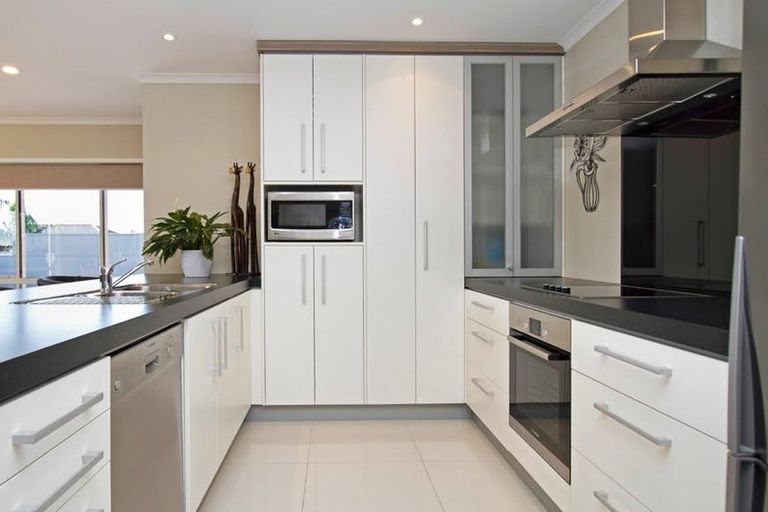 Photo of property in 112 Wills Road, Bell Block, New Plymouth, 4312