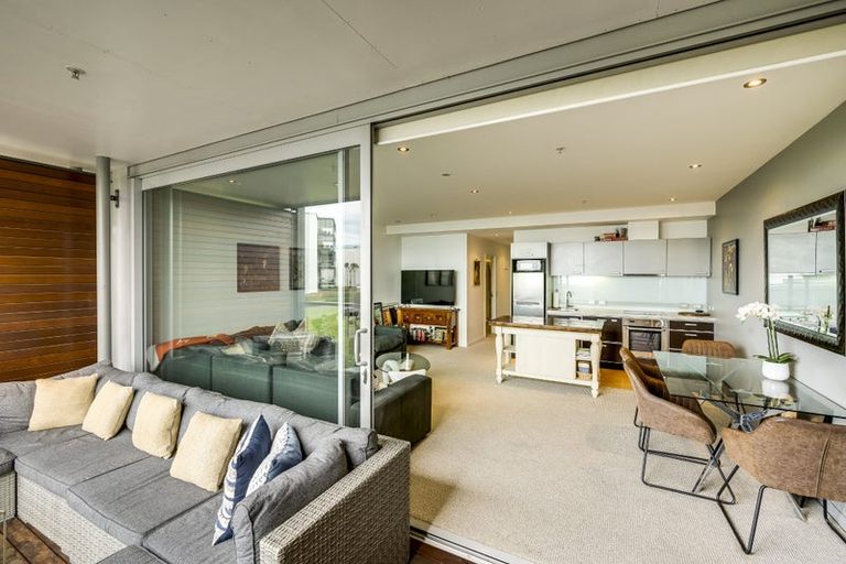Photo of property in 203c/14 West Quay, Ahuriri, Napier, 4110