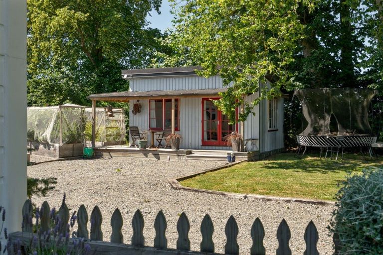 Photo of property in 133a Papawai Road, Greytown, 5794