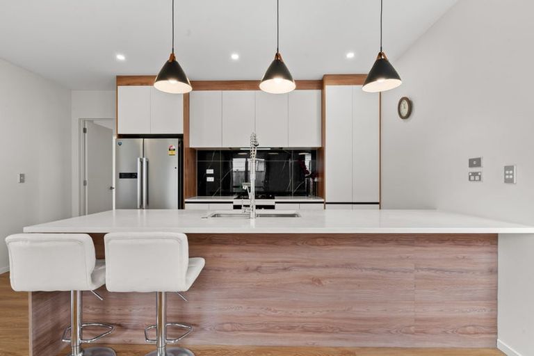 Photo of property in 11 Sapwood Crescent, Takanini, 2110